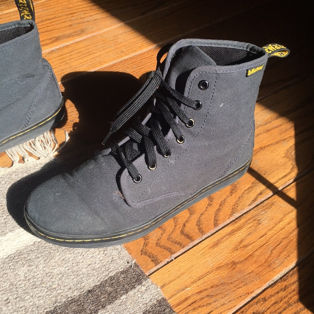 Dr. Martens Sheridan Black/Grey Canvas Boots